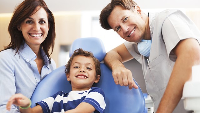 pediatric dentist with family